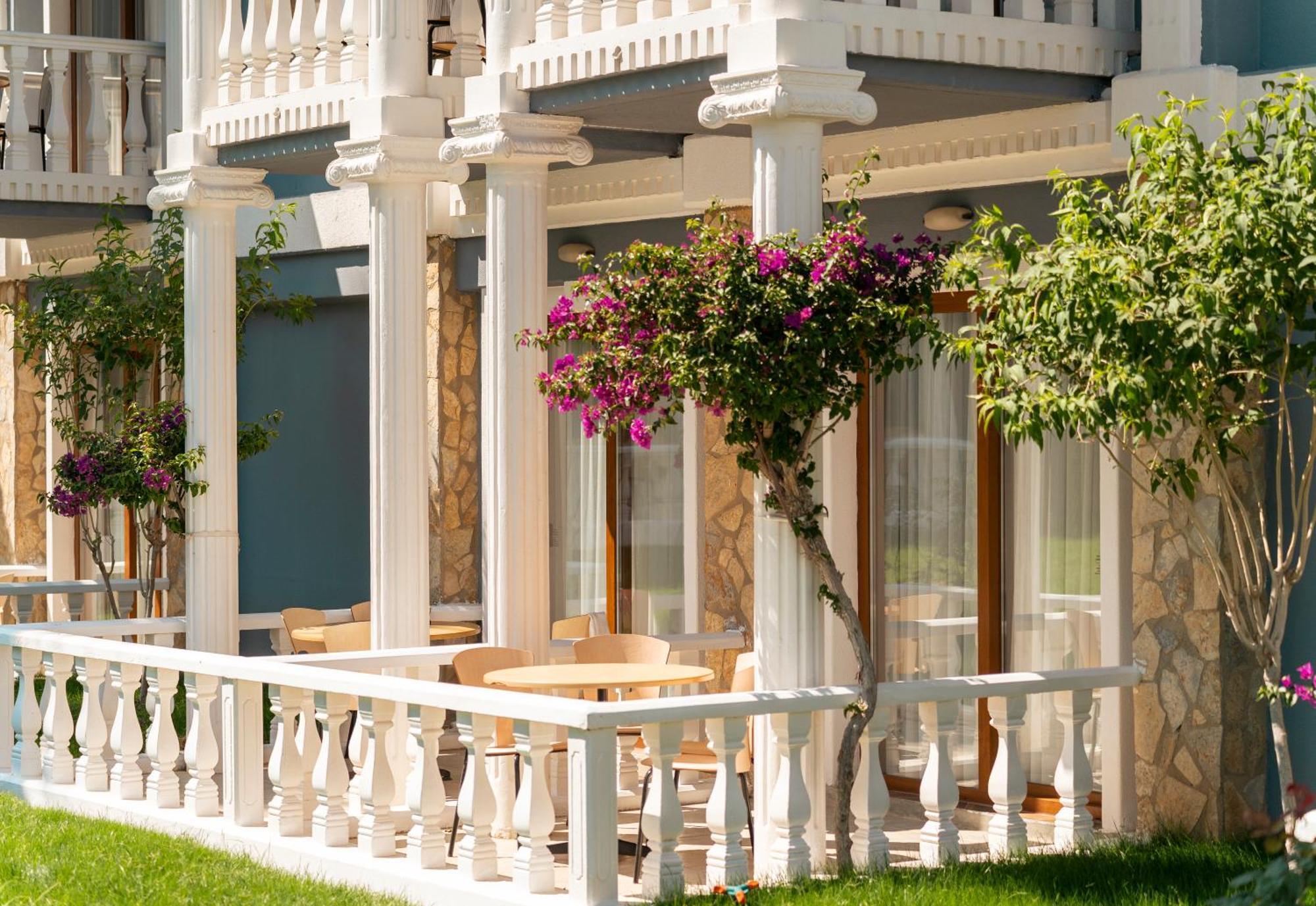 Lucas Didim Resort Yenihisar 外观 照片